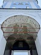 Никитская Слобода. Никитский монастырь. Церковь Архангела Гавриила в колокольне монастыря