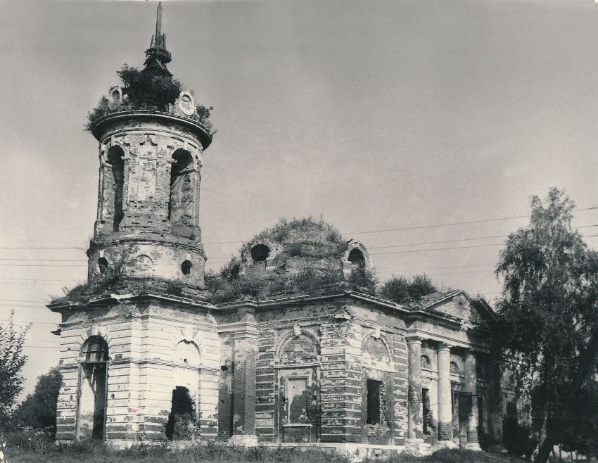 Рождествено (Павло-Слободский с/о). Церковь Рождества Христова. фасады