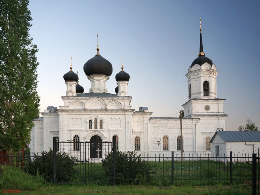 Соловое. Церковь Александра Невского. фасады