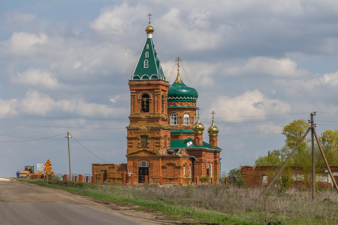 Избищи. Церковь Димитрия Солунского. фасады, Вид с запада