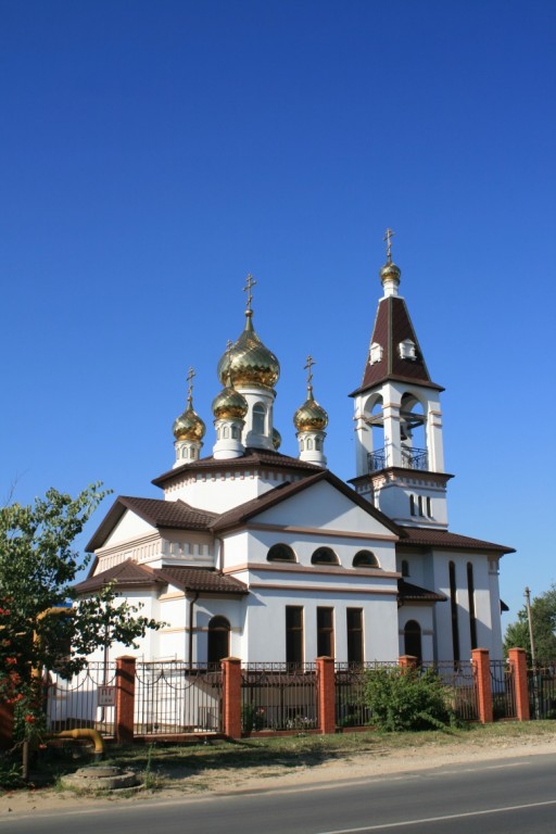 Церковь Пантелеимона Целителя, Голубицкая (Темрюкский район, Краснодарский край). фасады