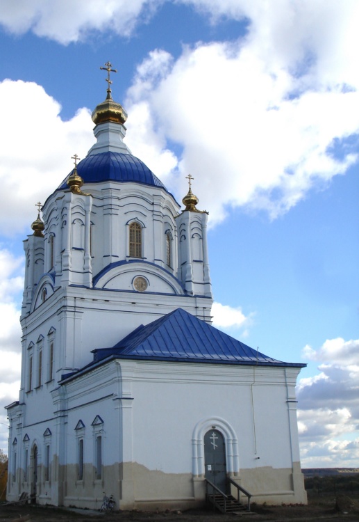 Церковь Воскресения Словущего, Ретяжи (Кромской район, Орловская область). фасады