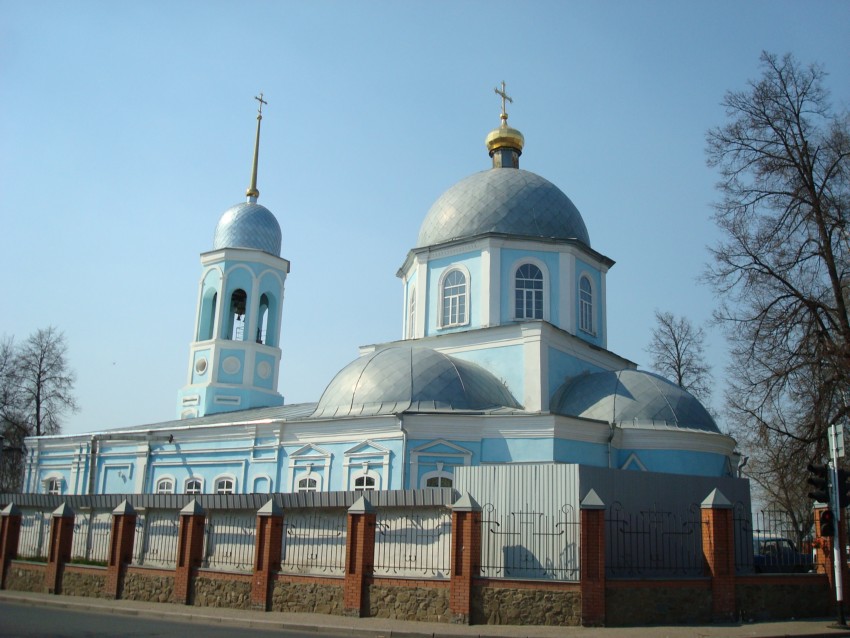 Курск. Церковь Введения во храм Пресвятой Богородицы. фасады