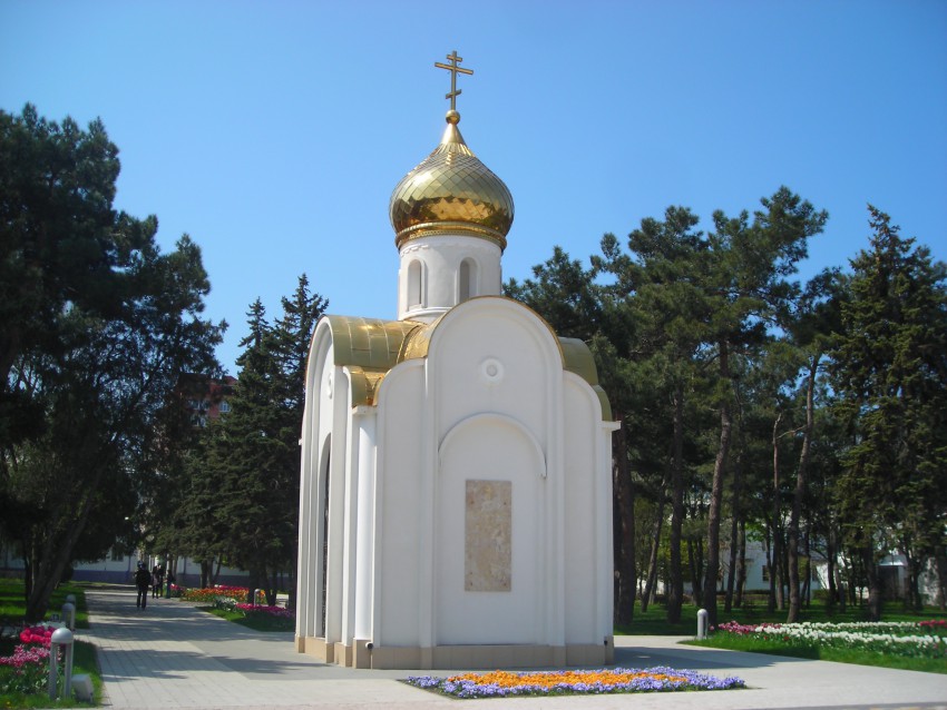 Часовня Осии Пророка, Анапа (Анапа, город, Краснодарский край). общий вид в ландшафте, снято 23 апреля 2010 г.