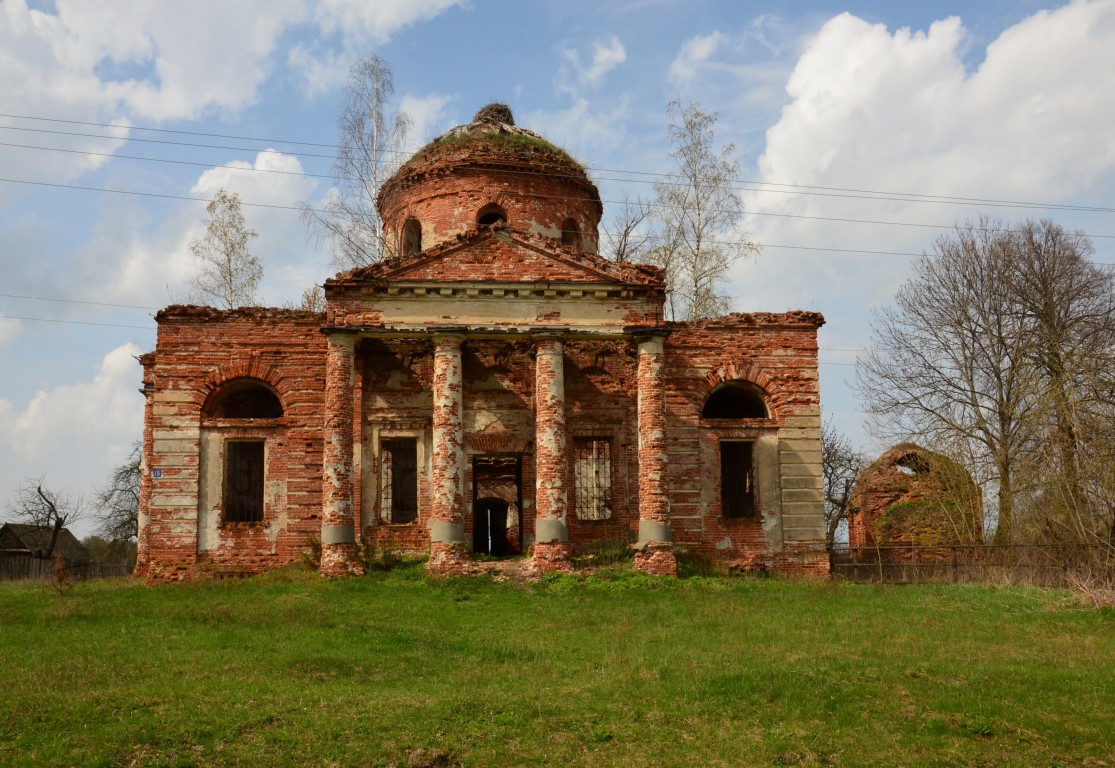 Церковь Троицы Живоначальной, Разрытое (Мглинский район, Брянская область). фасады, Южный фасад