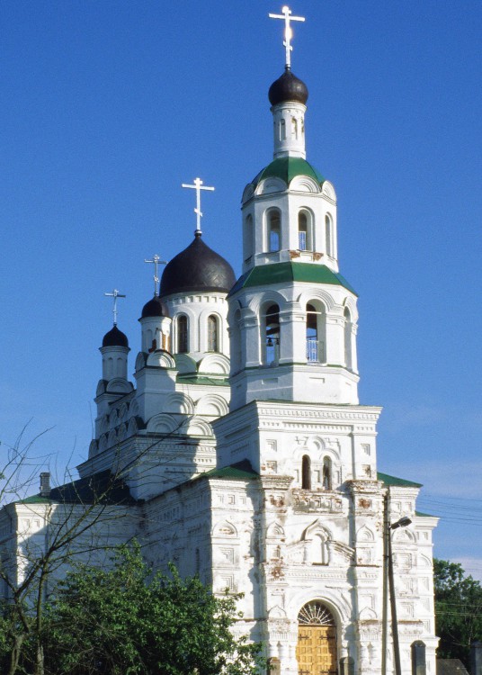 Церковь Троицы Живоначальной, Улла (Бешенковичский район, Беларусь, Витебская область). фасады