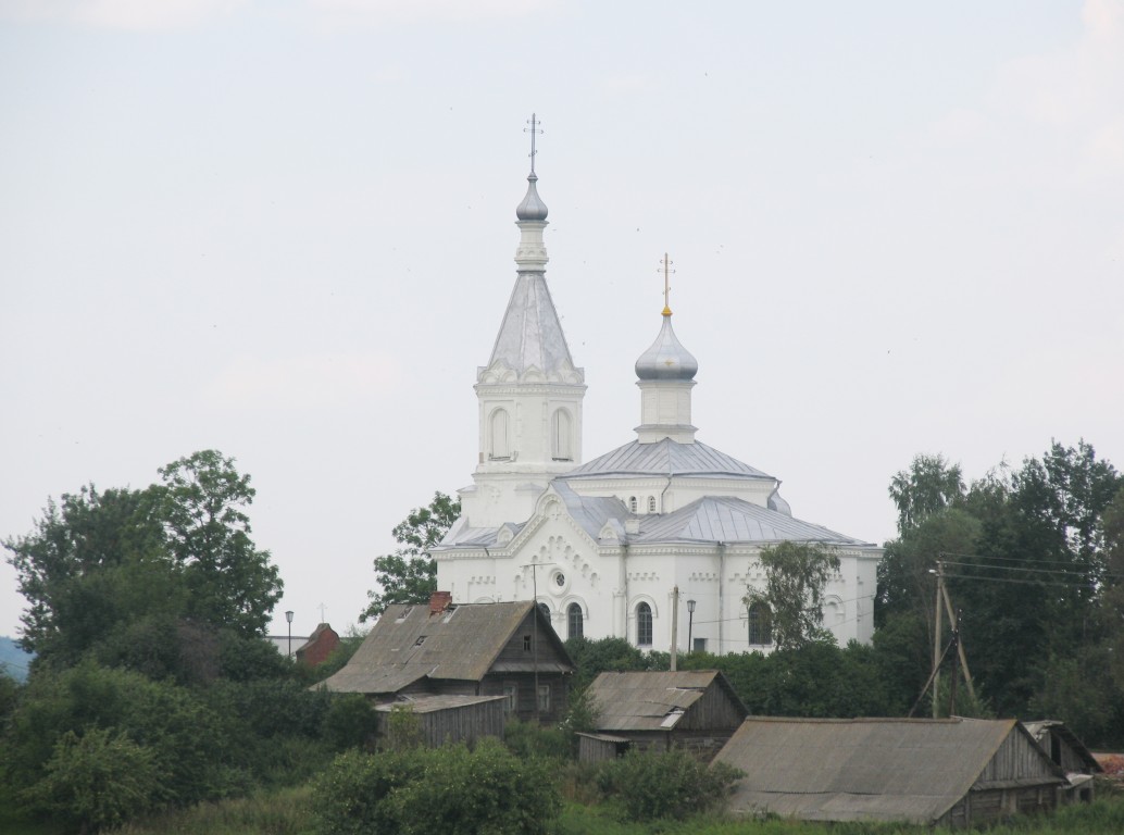 Церковь Николая Чудотворца, Иказнь (Браславский район, Беларусь, Витебская область). общий вид в ландшафте
