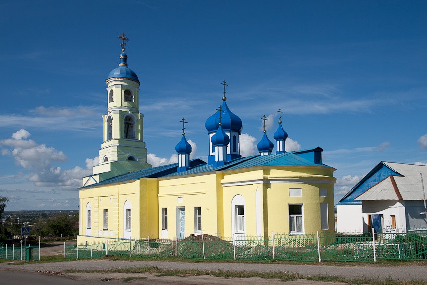Каменка. Церковь Димитрия Солунского. фасады