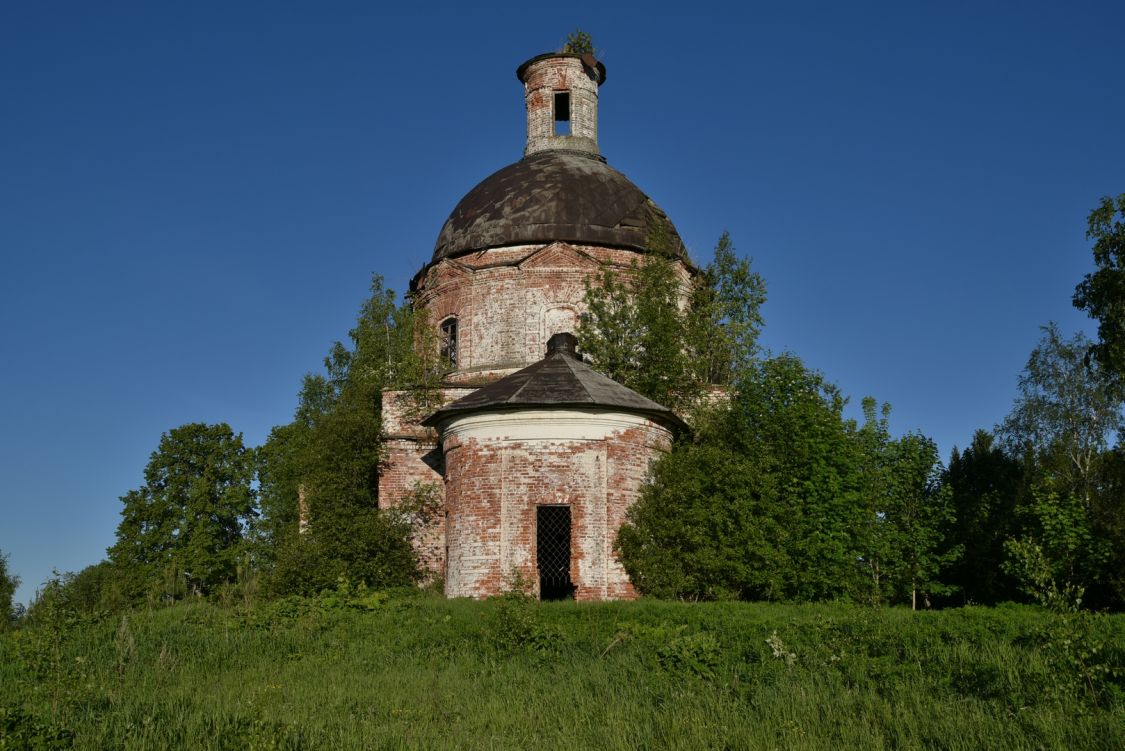 Церковь Николая Чудотворца, Янгосарь (Вологодский район, Вологодская область). фасады, Вид с востока