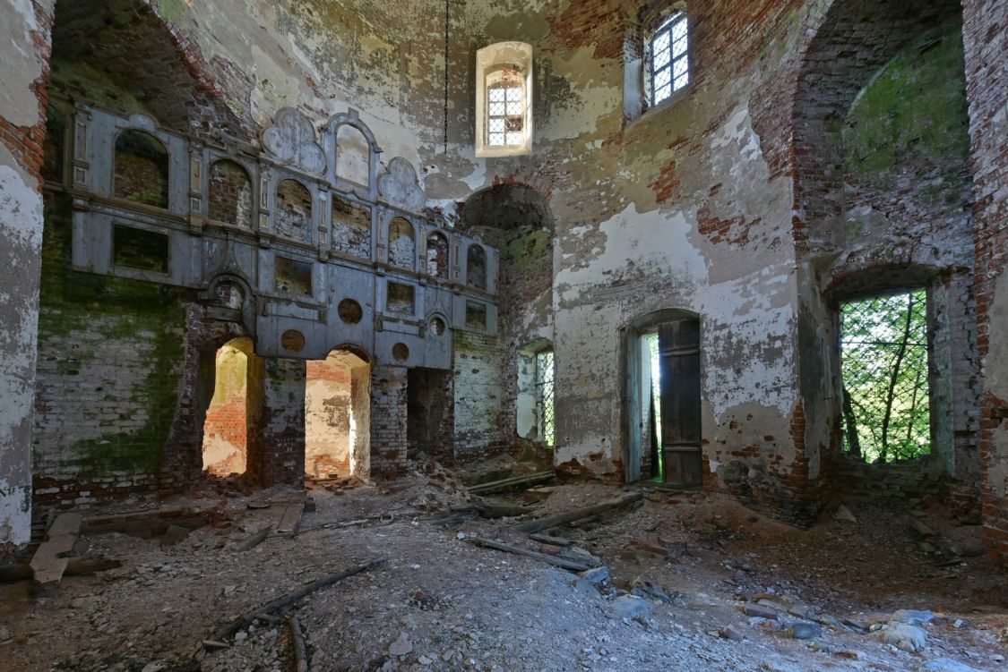 Церковь Николая Чудотворца, Янгосарь (Вологодский район, Вологодская область). интерьер и убранство, Юго-восточная сторона основного объема
