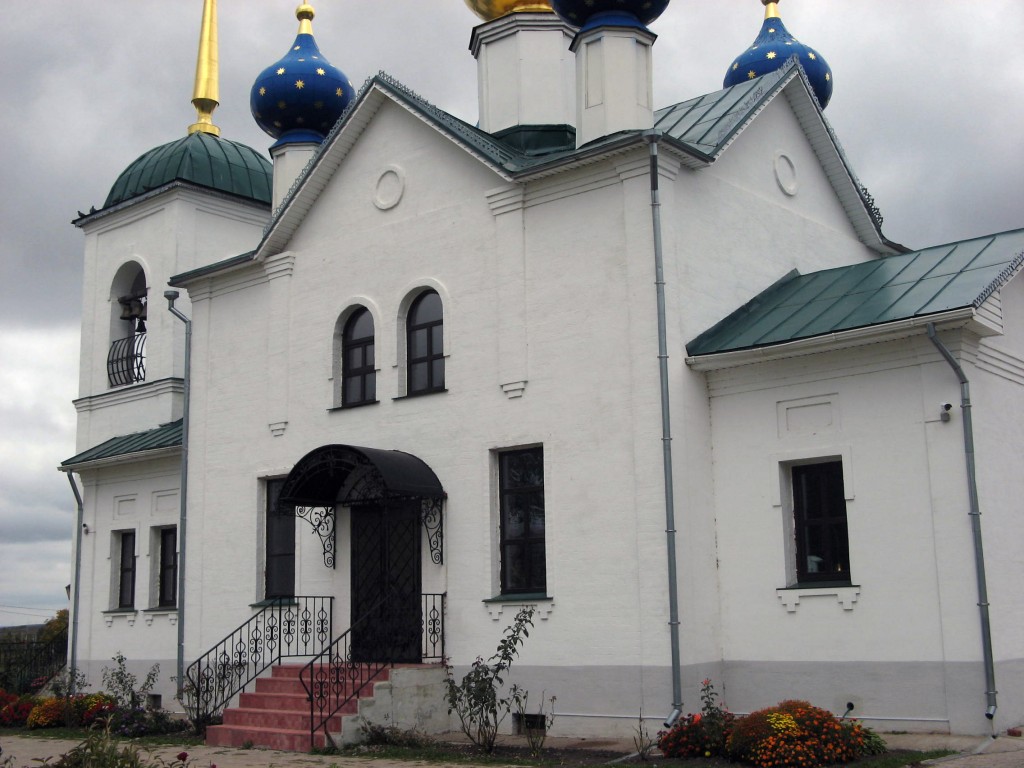 Кафедральный собор Покрова Пресвятой Богородицы, Лукоянов (Лукояновский район, Нижегородская область). фасады, Южный фасад собора