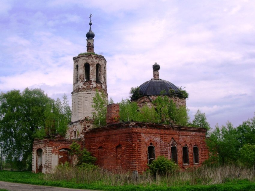 Церковь Троицы Живоначальной, Ободово (Старое Ободово) (Спировский район, Тверская область). фасады, вид с юга