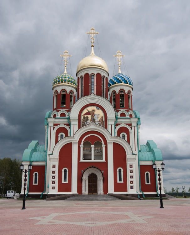 Церковь Георгия Победоносца, Романово (Медынский район, Калужская область). фасады, Результат внешней отделки храма.
