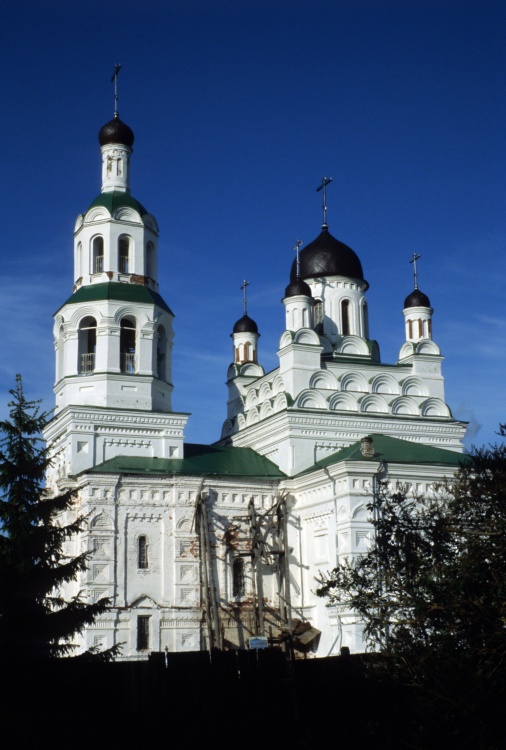 Церковь Троицы Живоначальной, Улла (Бешенковичский район, Беларусь, Витебская область). фасады