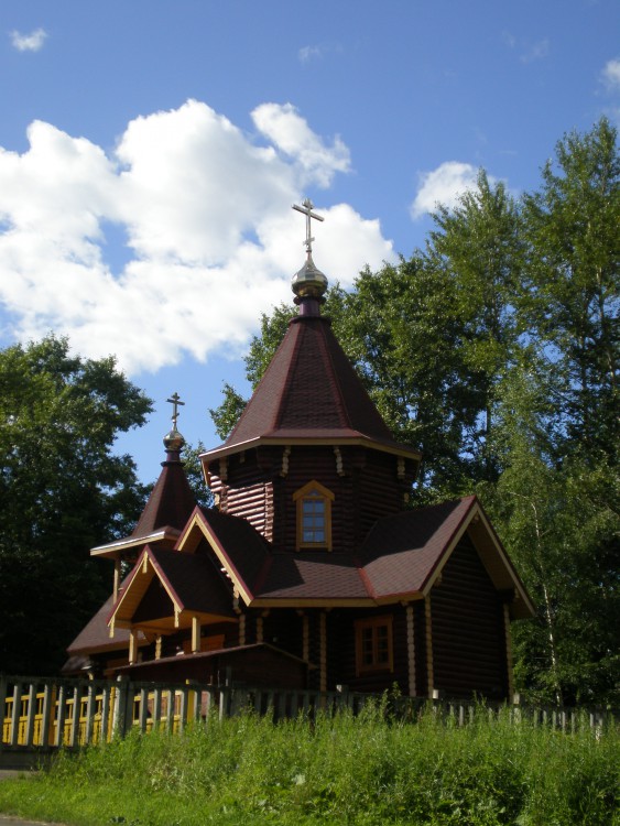 Церковь Михаила пресвитера, Вятка (Киров) (Вятка (Киров), город, Кировская область). общий вид в ландшафте