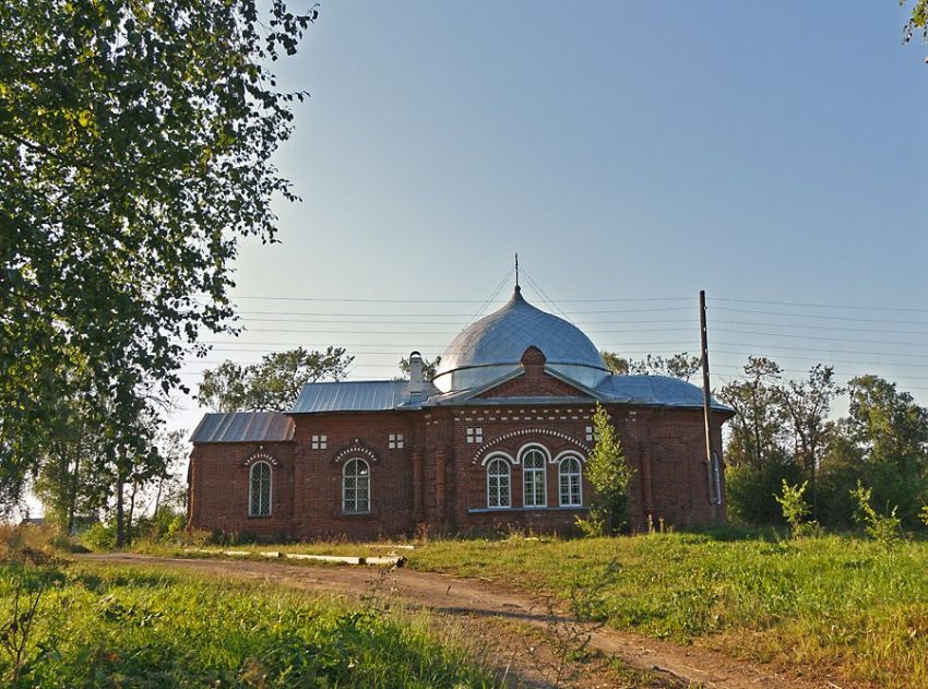 Кубенское. Церковь Успения Пресвятой Богородицы. общий вид в ландшафте