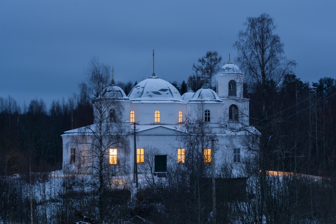 Большое Городно. Церковь Троицы Живоначальной. фасады