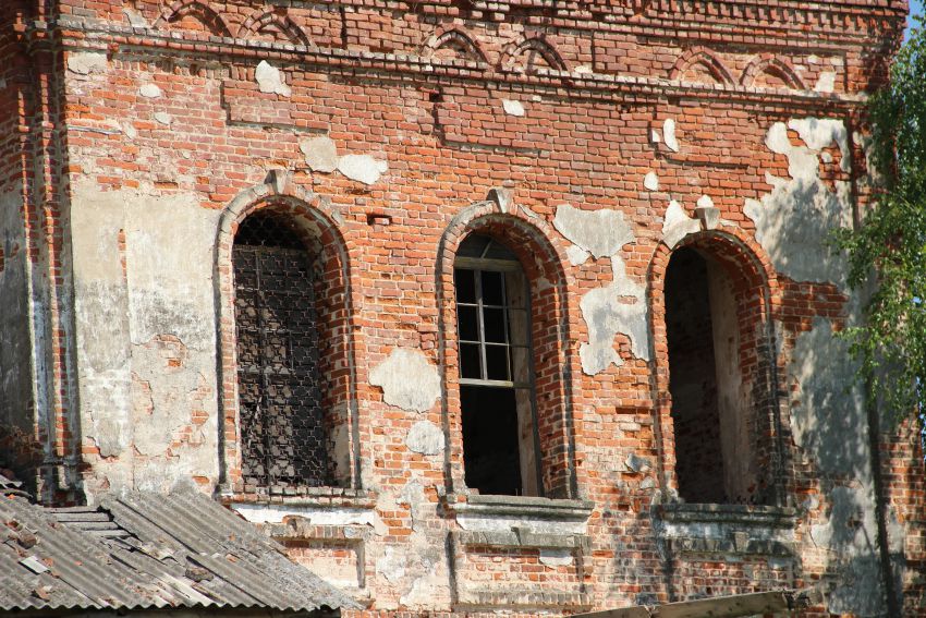 Церковь Рождества Христова, Парфеньево (Некоузский район, Ярославская область). архитектурные детали