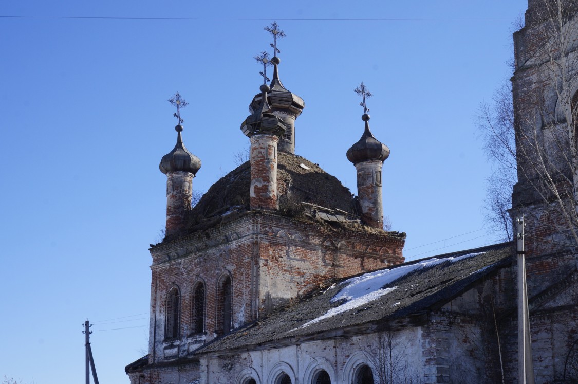 Церковь Рождества Христова, Парфеньево (Некоузский район, Ярославская область). архитектурные детали
