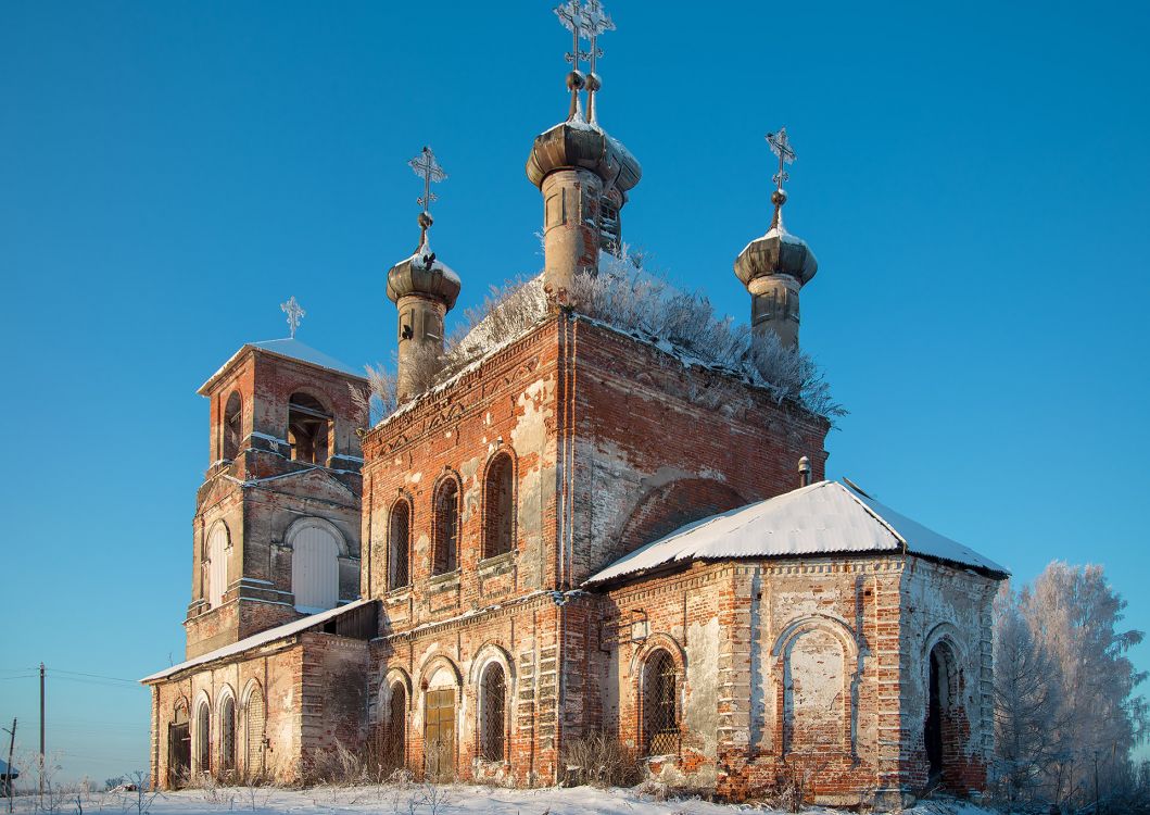 Церковь Рождества Христова, Парфеньево (Некоузский район, Ярославская область). фасады