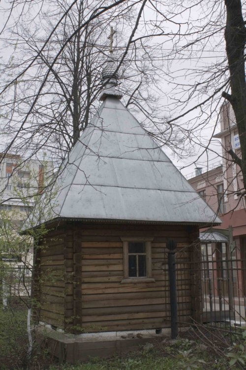 Часовня Василия Великого при техникуме железнодорожного транспорта, Вологда (Вологда, город, Вологодская область). общий вид в ландшафте