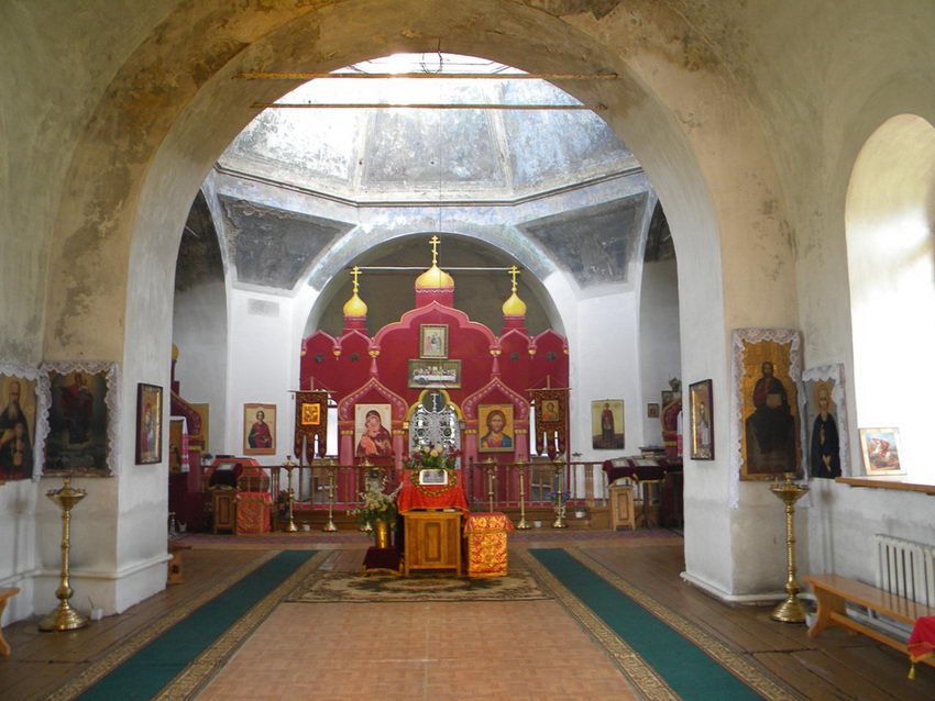 Церковь Димитрия Солунского, Болото (Горшеченский район, Курская область). интерьер и убранство