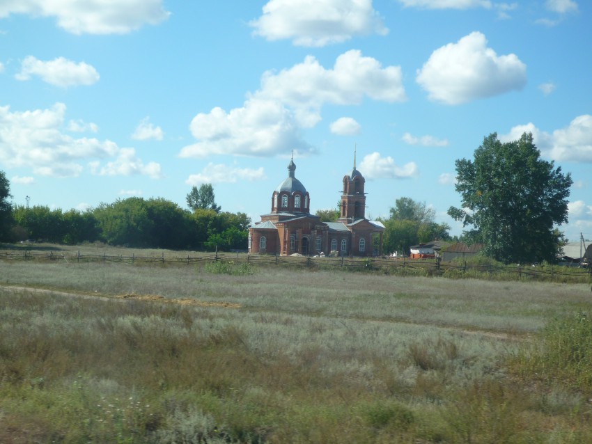 Болото. Церковь Димитрия Солунского. общий вид в ландшафте, Церковь Димитрия Солунского