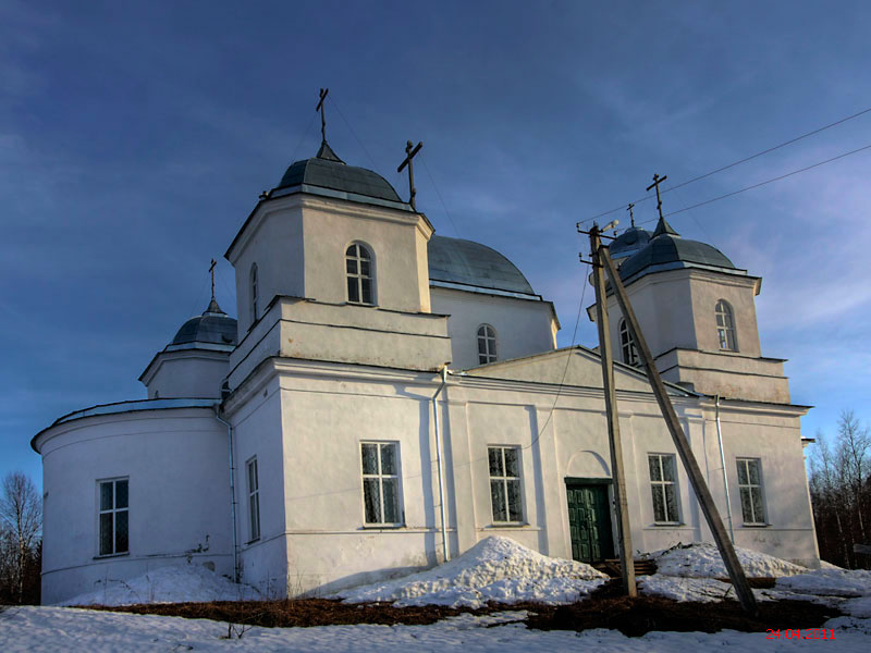Церковь Троицы Живоначальной, Большое Городно (Валдайский район, Новгородская область). фасады