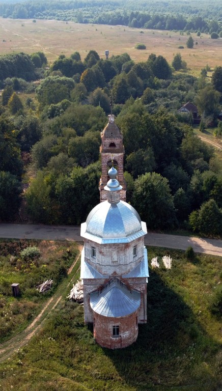 Никульское. Церковь Николая Чудотворца. общий вид в ландшафте