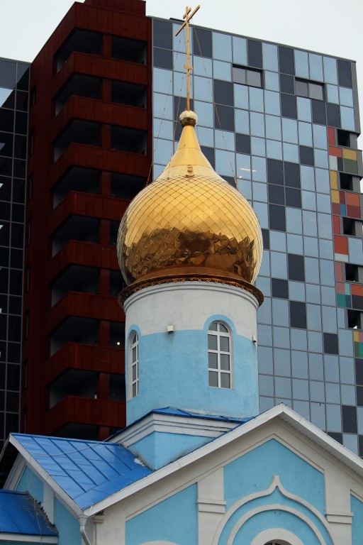 Церковь Казанской иконы Божией Матери при Уральской школе бизнеса, Екатеринбург (Екатеринбург (МО город Екатеринбург), Свердловская область). архитектурные детали