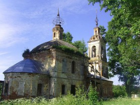 Кочнево. Церковь Покрова Пресвятой Богородицы