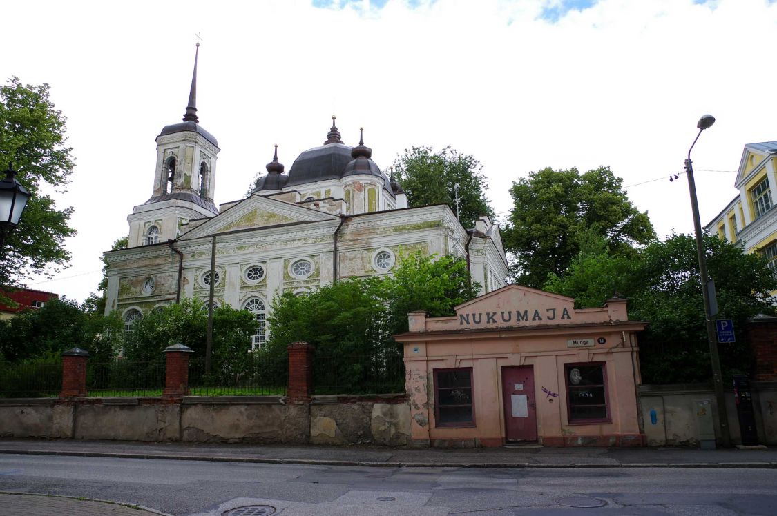 Собор Успения Пресвятой Богородицы, Тарту (Тартумаа, Эстония). фасады, Общий вид храма.