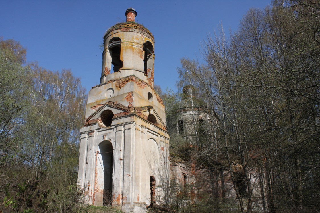 Церковь Тихвинской иконы Божией Матери, Почеп, урочище (Жуковский район, Калужская область). фасады