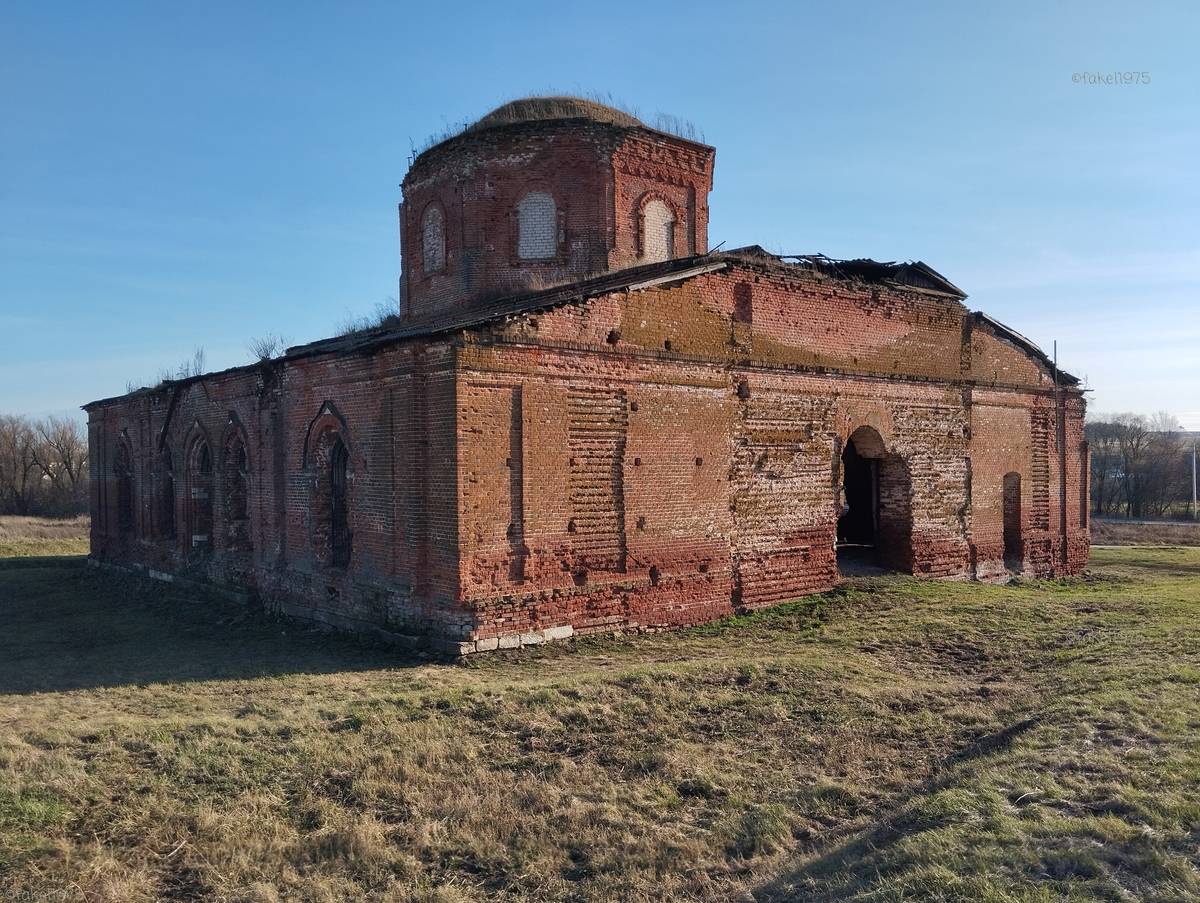 фасады. Церковь Космы и Дамиана, Головинщино (Лев-Толстовский район, Липецкая область)