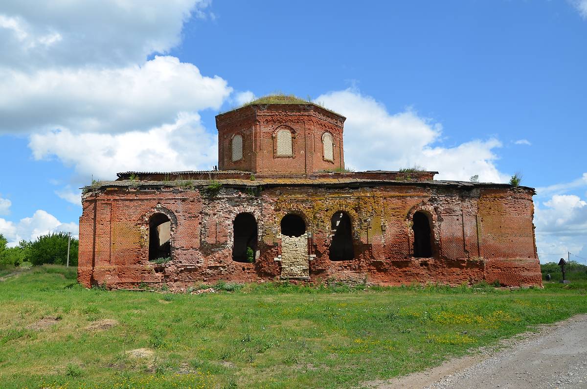 Южный фасад, фасады. Церковь Космы и Дамиана, Головинщино (Лев-Толстовский район, Липецкая область)