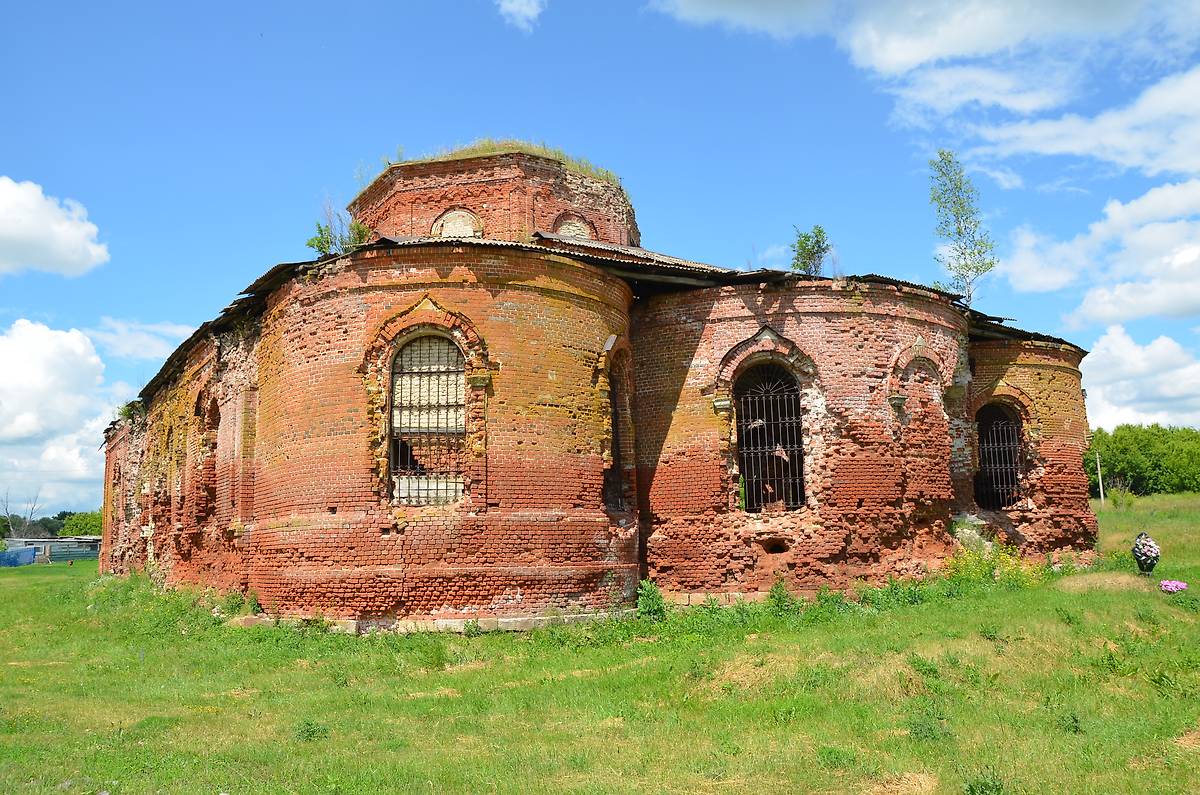 фасады. Церковь Космы и Дамиана, Головинщино (Лев-Толстовский район, Липецкая область)