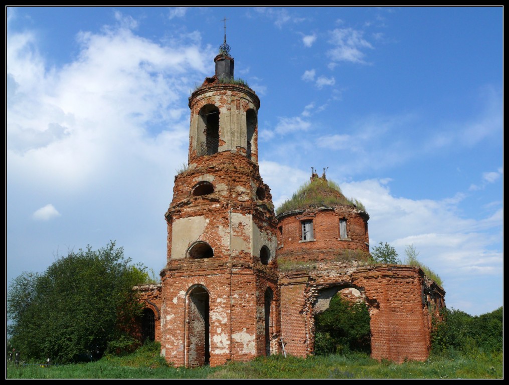 Елшино. Церковь Воздвижения Креста Господня. фасады