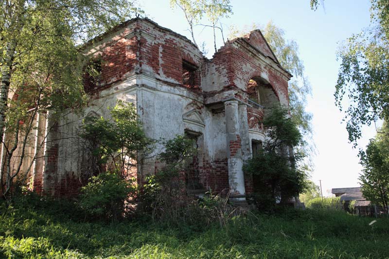 Церковь Благовещения Пресвятой Богородицы, Караш (Ростовский район, Ярославская область). архитектурные детали