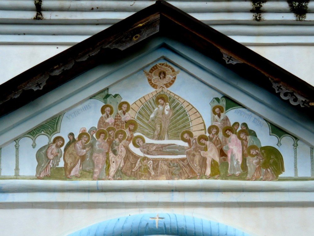 Церковь Успения Пресвятой Богородицы, Темников (Темниковский район, Республика Мордовия). архитектурные детали, Роспись на западном фронтоне, храмовая икона