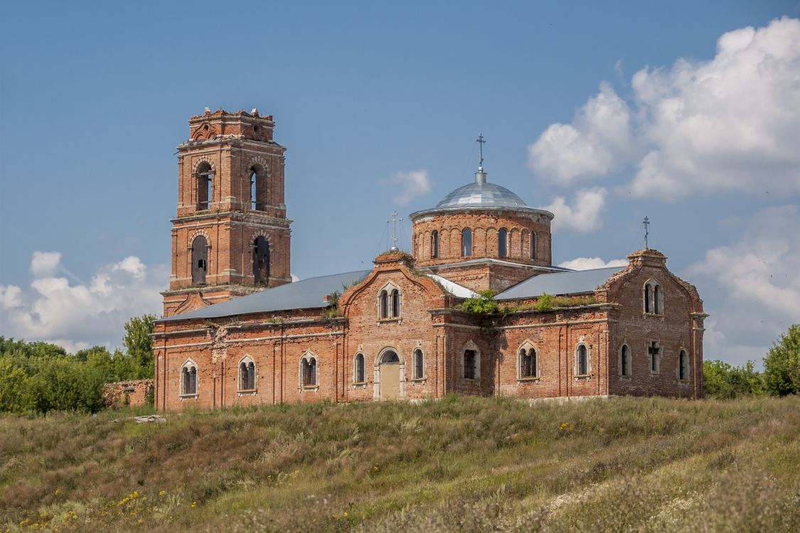 Церковь Михаила Архангела, Хованщино (Кимовский район, Тульская область). фасады
