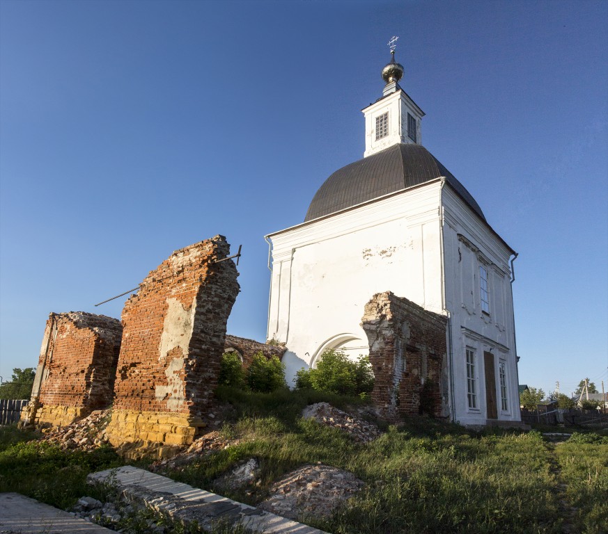 Церковь Воскресения Христова, Кужендеево (Ардатовский район, Нижегородская область). фасады