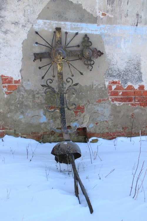 Церковь Успения Пресвятой Богородицы, Скнятиново (Угодичская с/а) (Ростовский район, Ярославская область). архитектурные детали