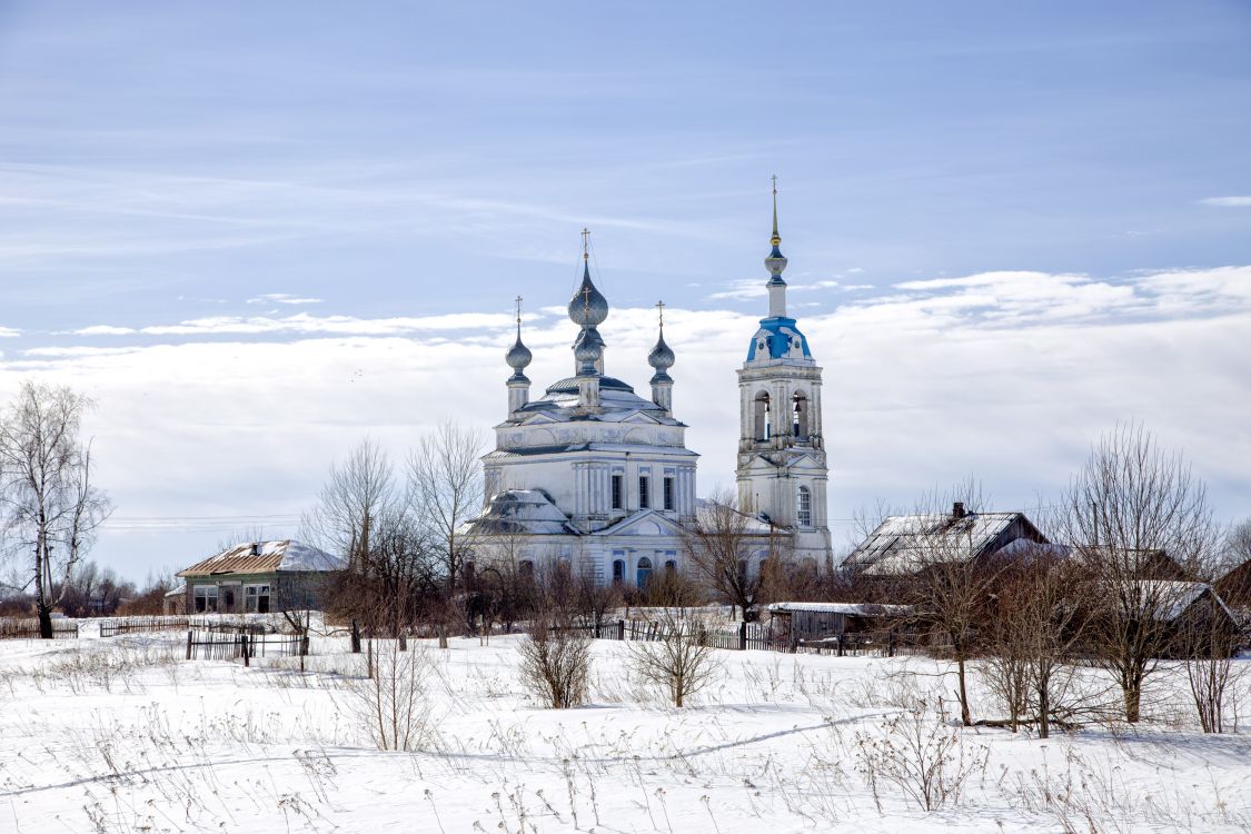 Савинское. Церковь Рождества Пресвятой Богородицы. фасады