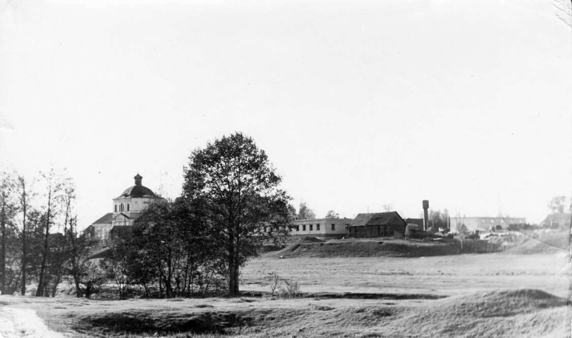 Хохлома. Церковь Рождества Пресвятой Богородицы. архивная фотография, фото предоставлено Нечаевым Анатолием Федеичем , источник: https://ok.ru/khokhloman/album/893837214868/868188980372