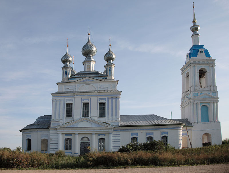 Савинское. Церковь Рождества Пресвятой Богородицы. фасады