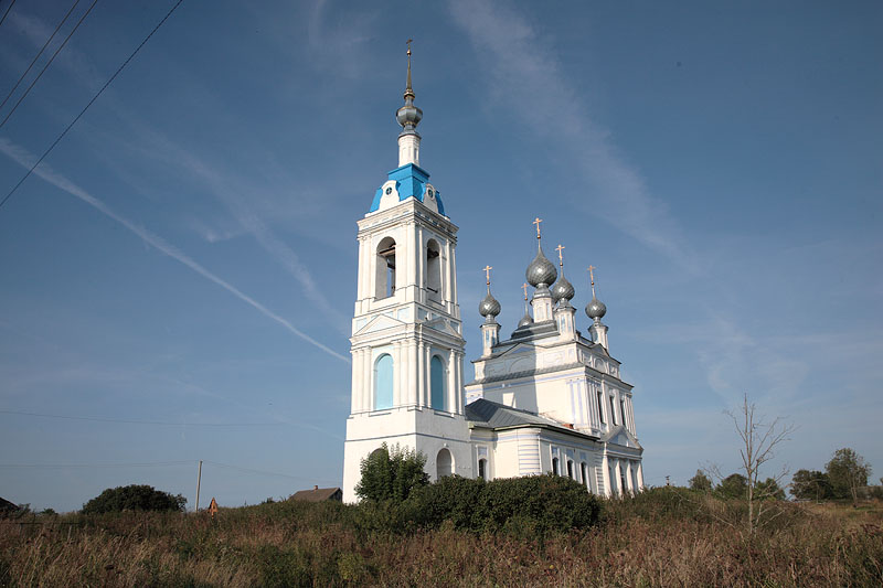 Церковь Рождества Пресвятой Богородицы, Савинское (Ростовский район, Ярославская область). фасады