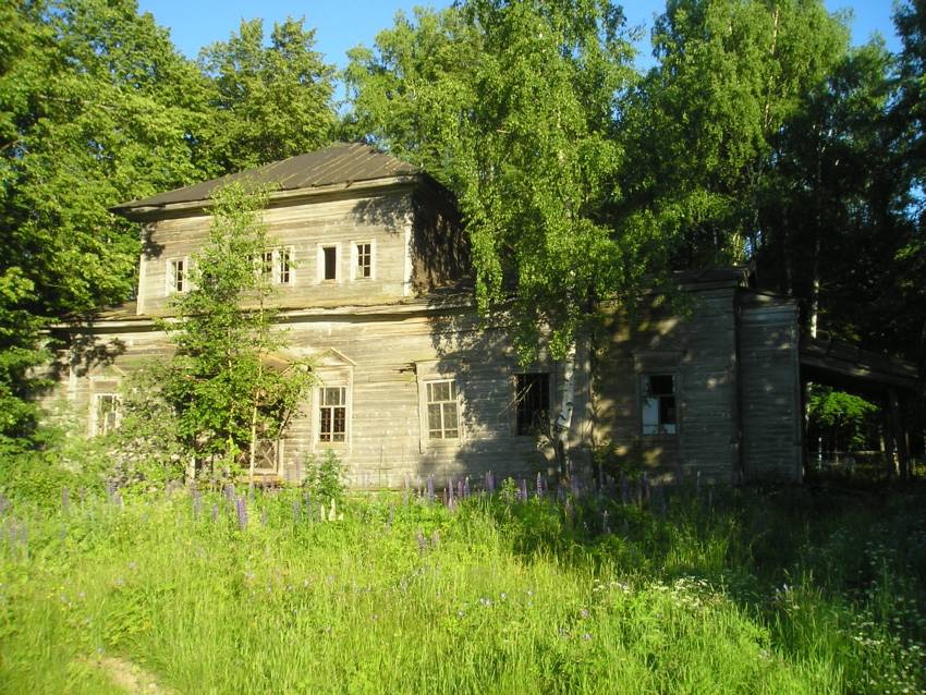 Церковь Троицы Живоначальной, Васильево (Ковернинский район, Нижегородская область). общий вид в ландшафте