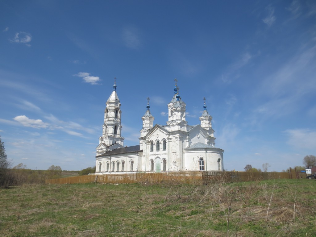 Церковь Покрова Пресвятой Богородицы, Кремёнки (Дивеевский район, Нижегородская область). фасады