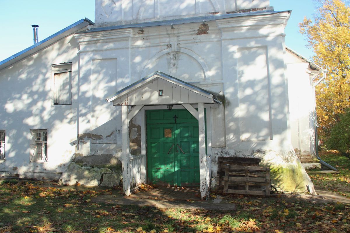 Церковь Покрова Пресвятой Богородицы, Поклоны, урочище (Поклонная гора) (Ростовский район, Ярославская область). архитектурные детали