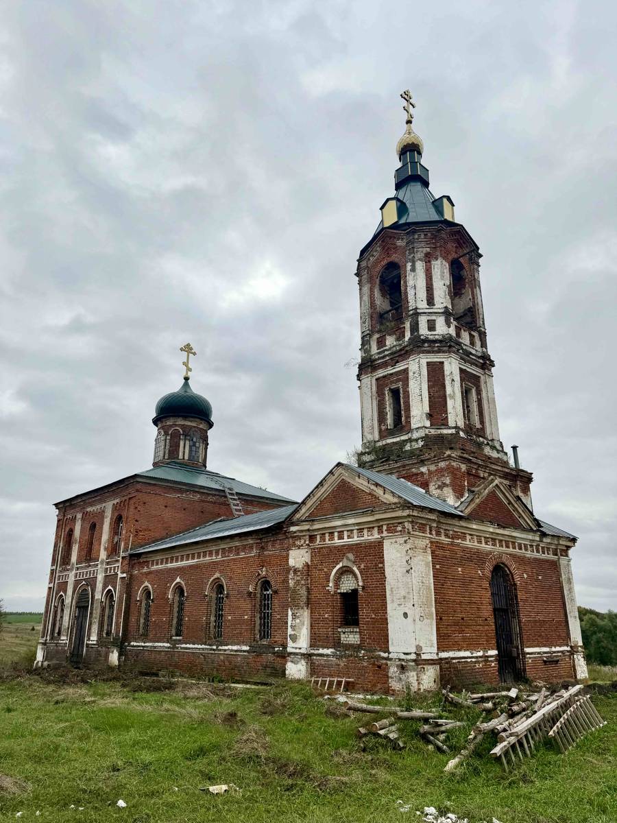 Церковь Троицы Живоначальной, Смолино, урочище (Дивеевский район, Нижегородская область). фасады